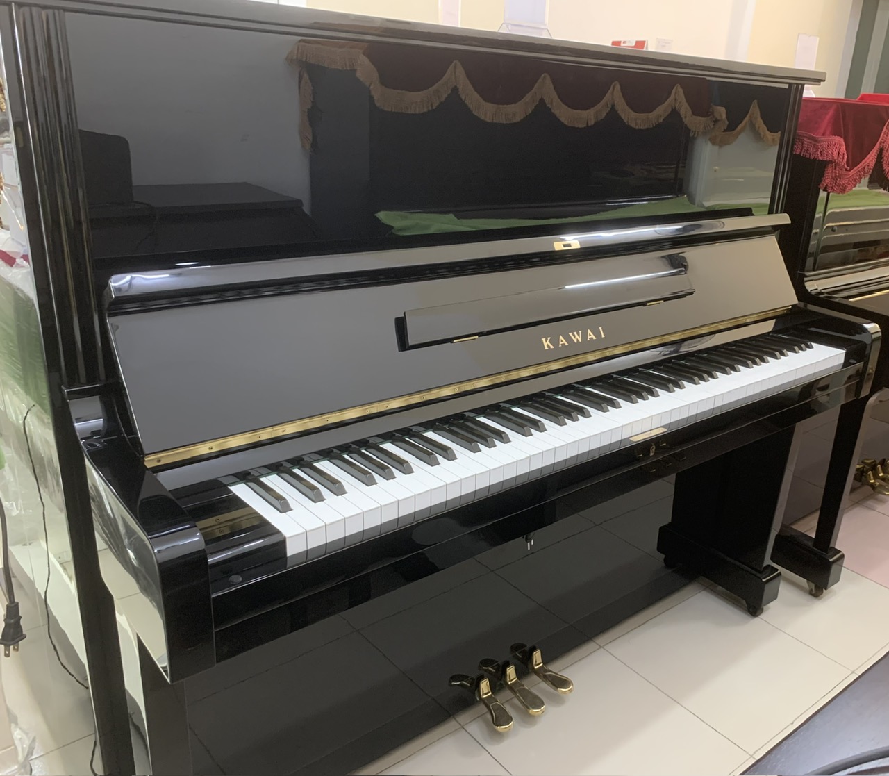 Đàn piano cơ Kawai BL-51