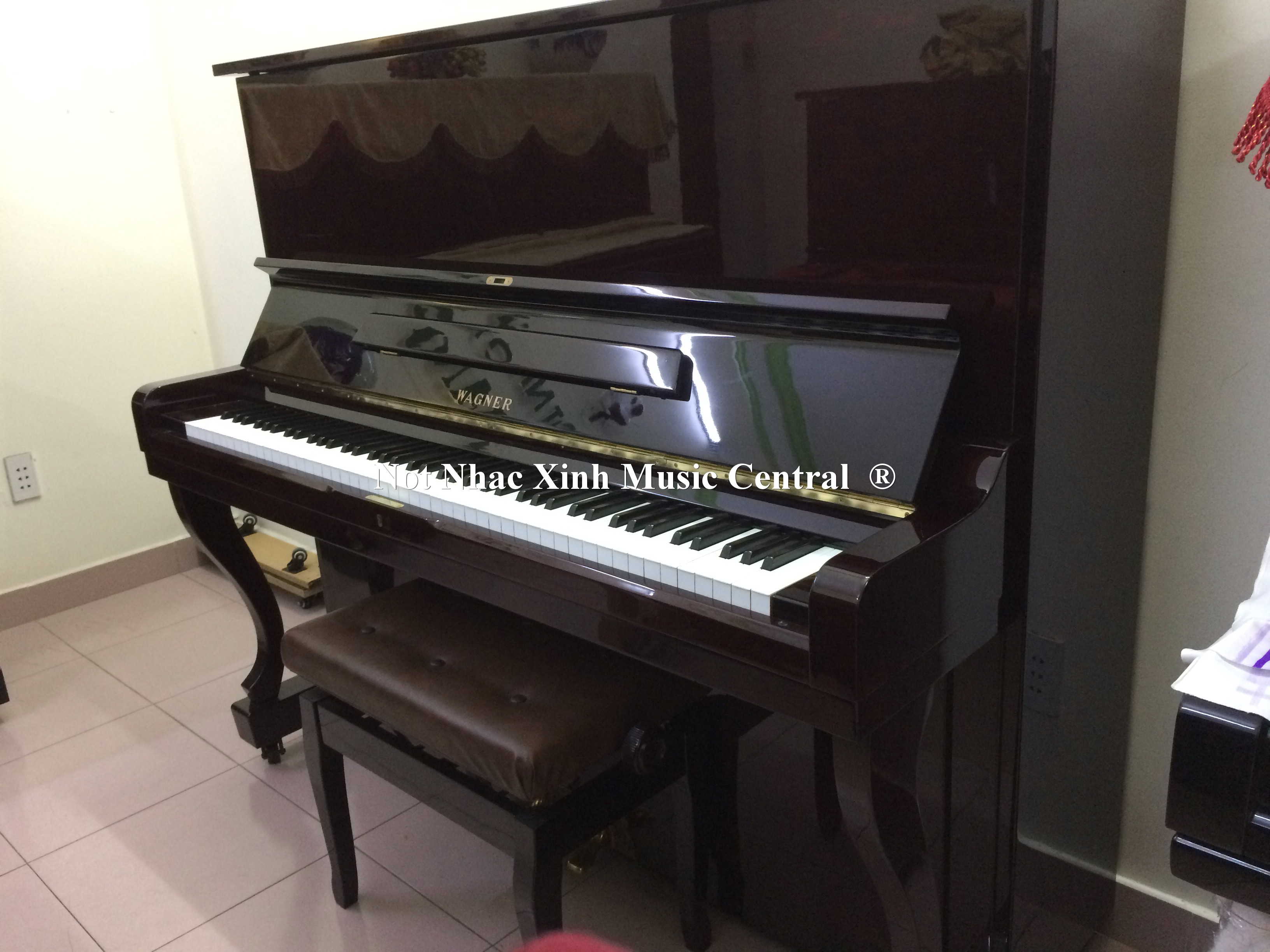 Đàn piano cơ Wagner W-3