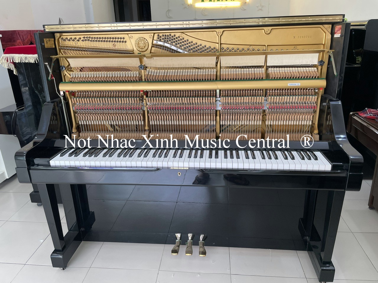 Đàn piano cơ Yamaha UX serial 31xxxxx