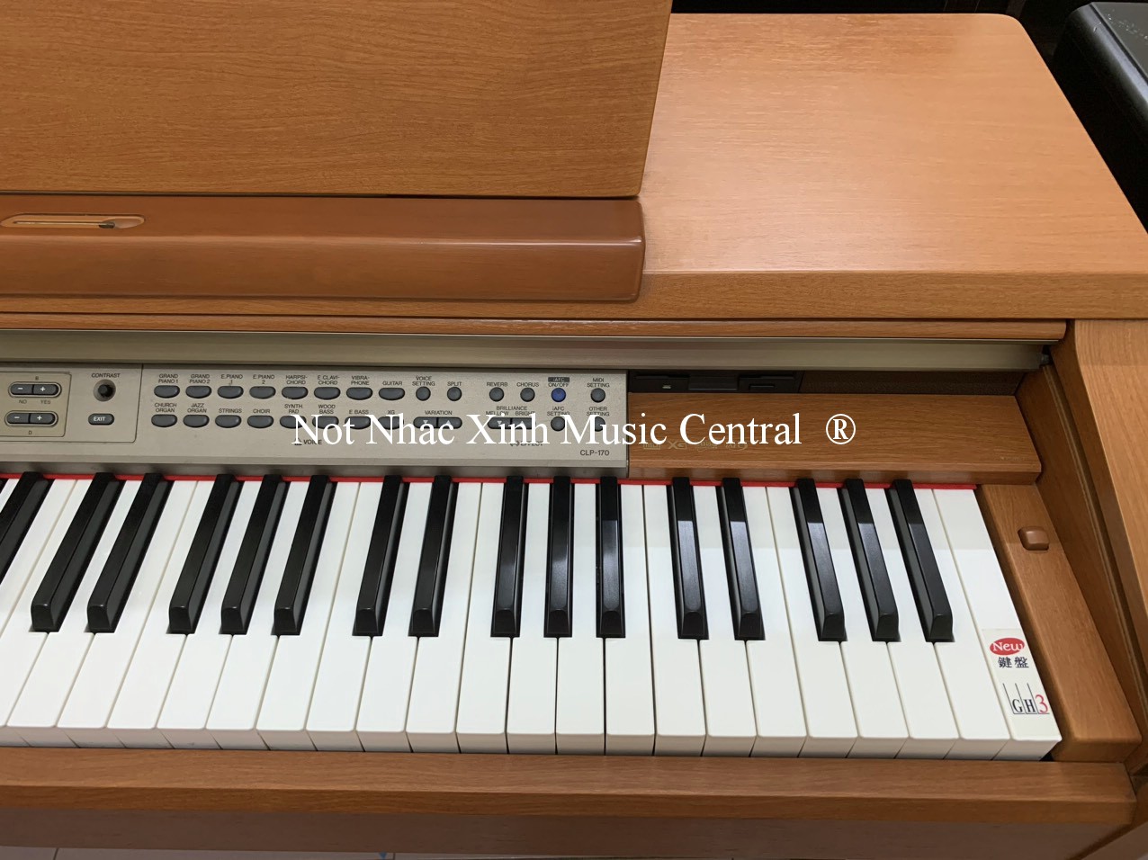 Đàn piano điện tử Yamaha CLP-170