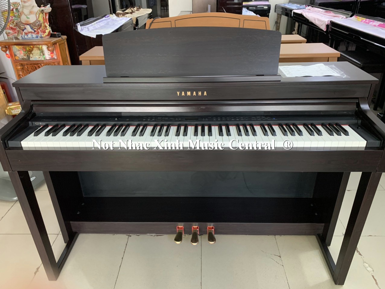 Đàn piano điện tử Yamaha CLP-440 R