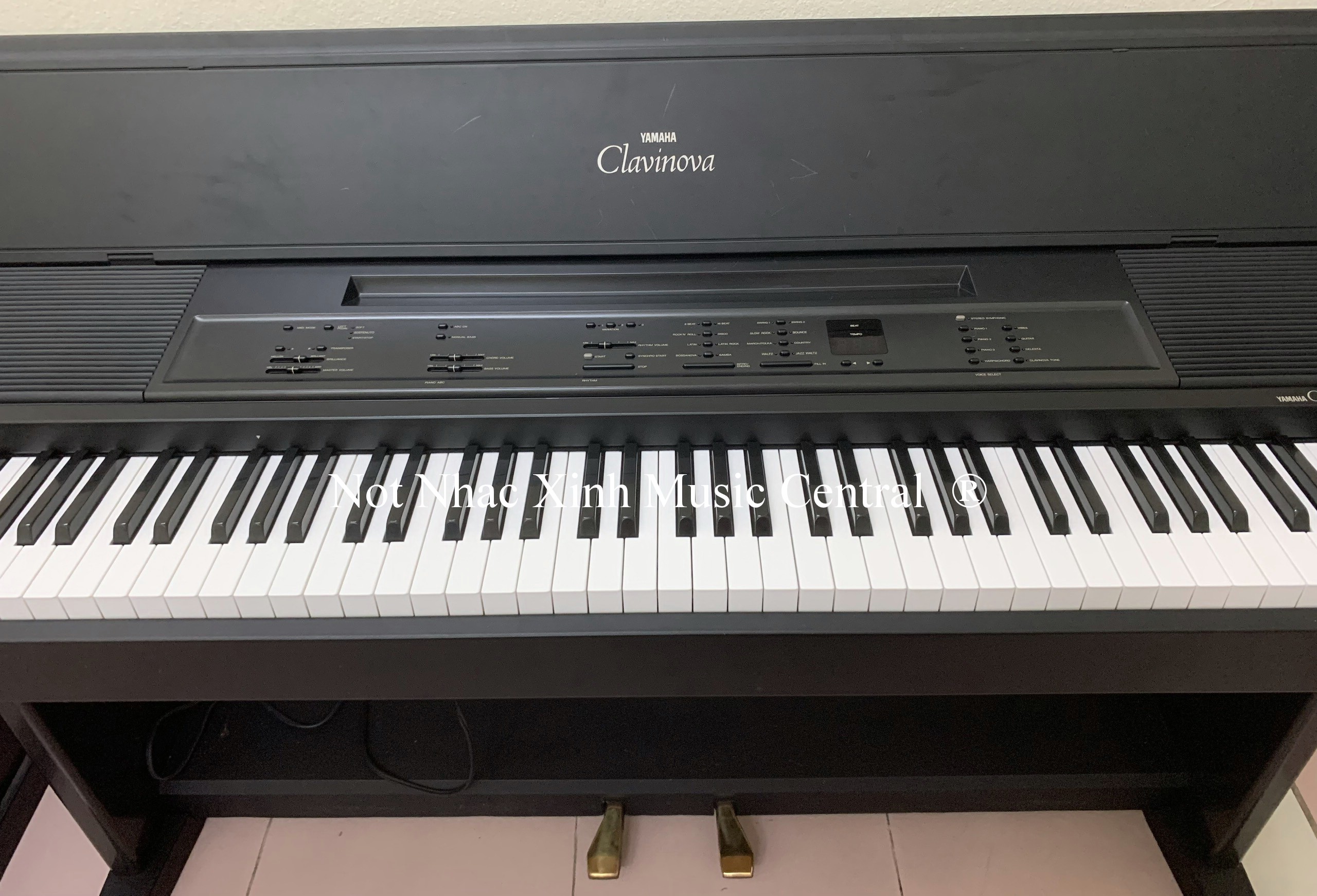 Đàn piano điện tử Yamaha CVP-6
