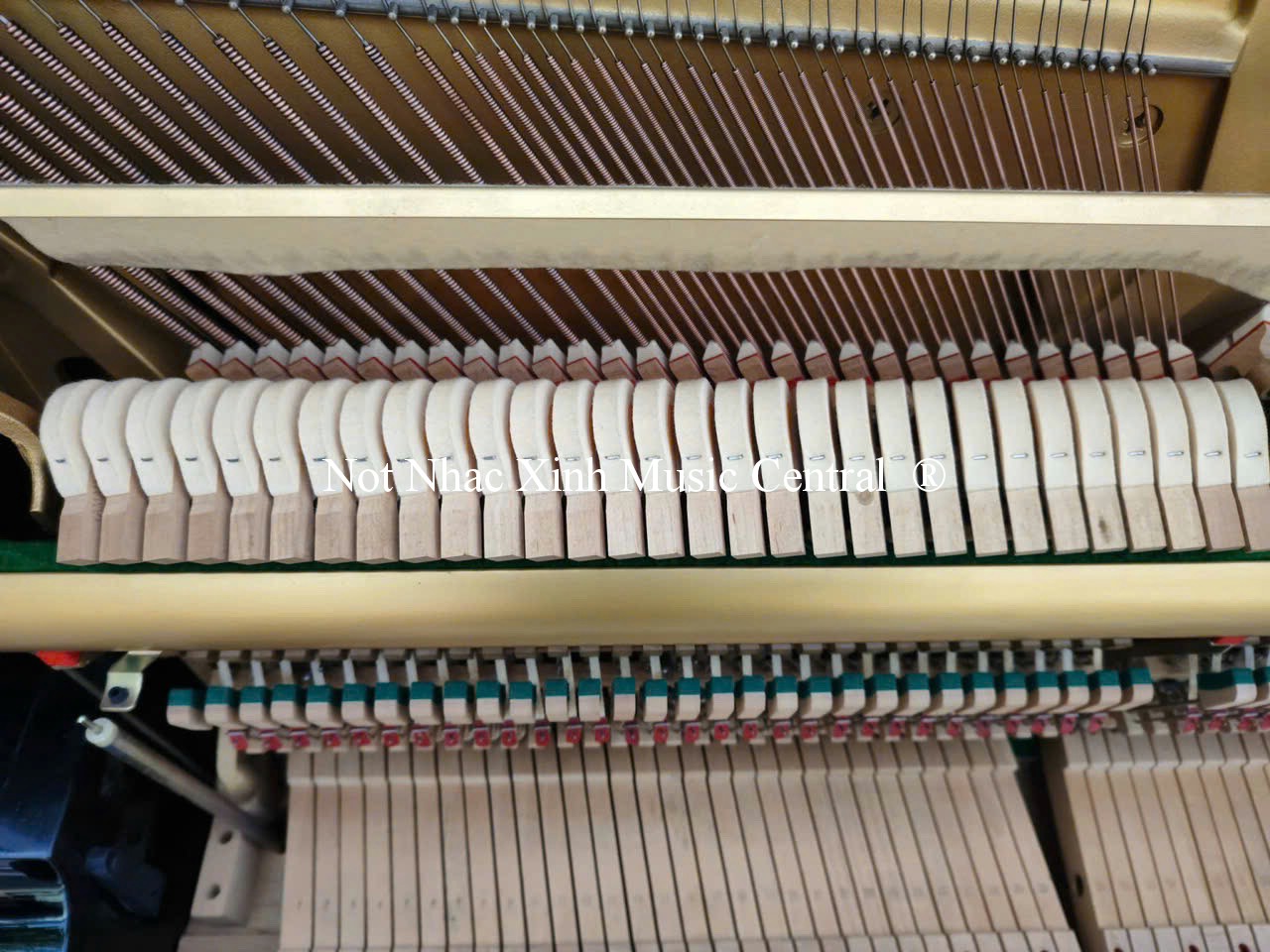 Đàn piano cơ Yamaha U1A seri 4xx